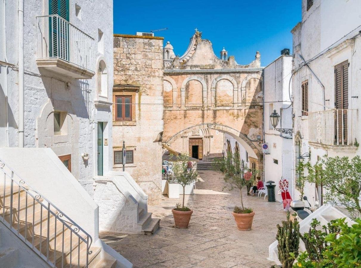 800S Home Luxury Rooms Ostuni Eksteriør bilde